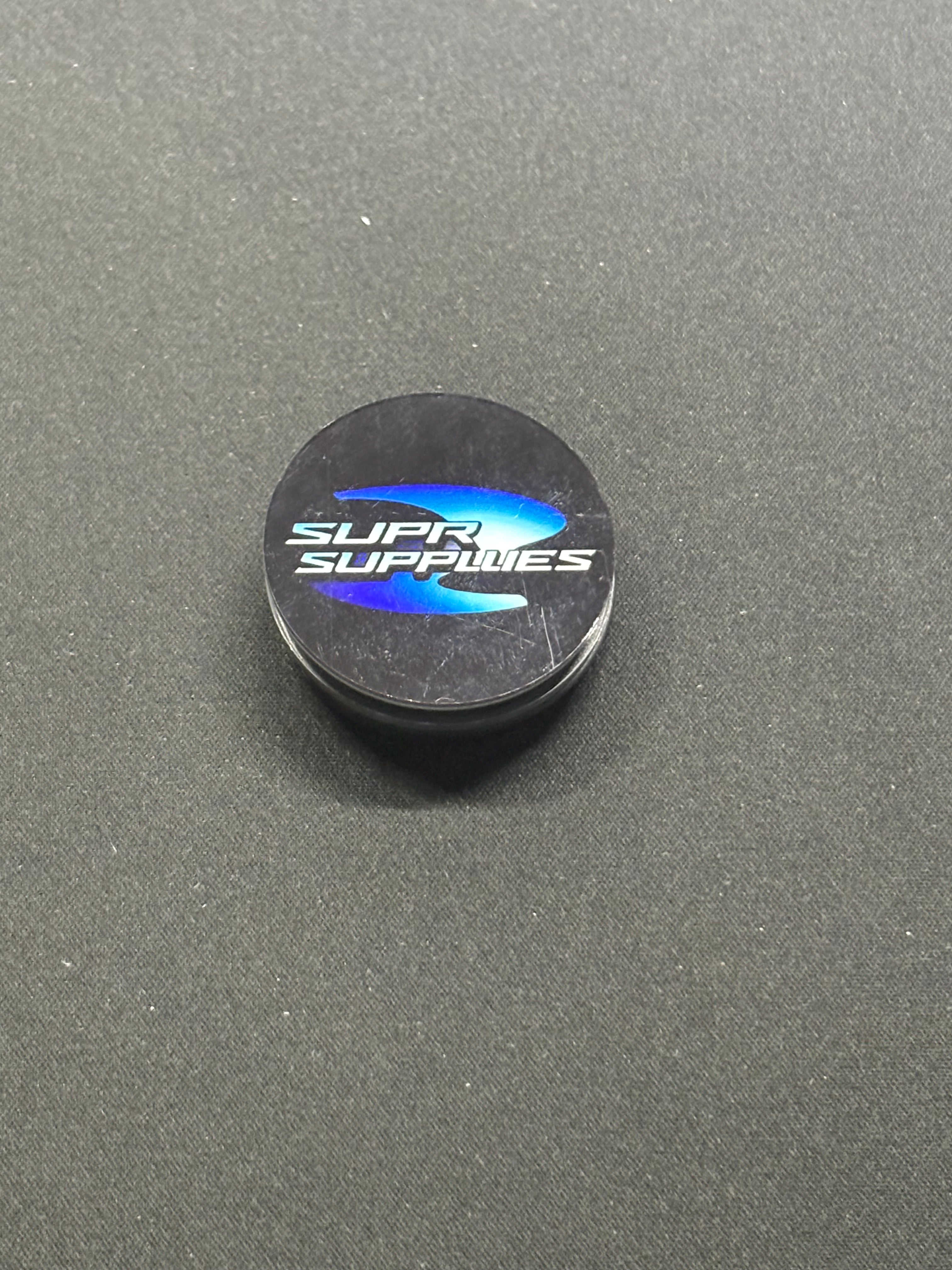 Suprsupplies spinner