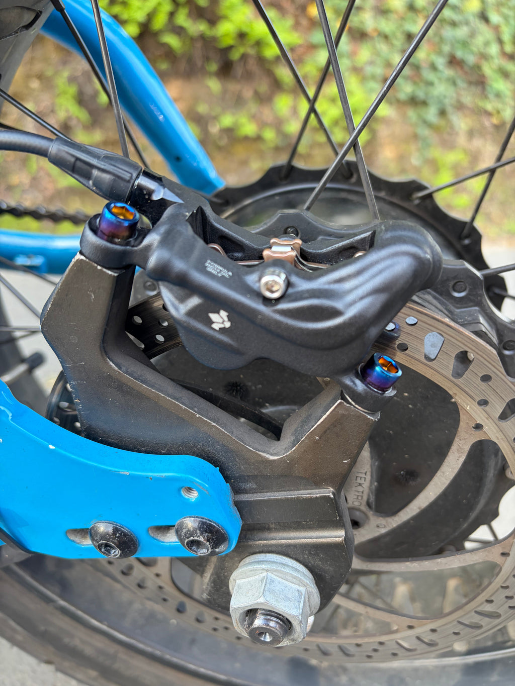 Titanium brake caliper bolts